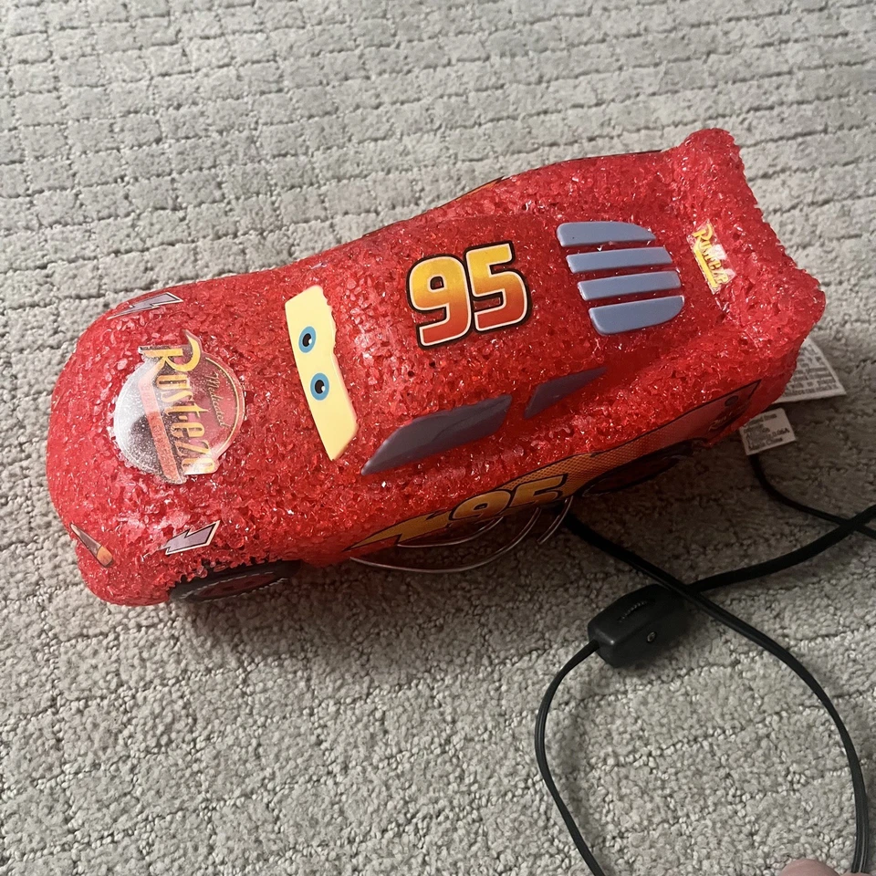 Disney Pixar Cars Lightning McQueen Light-Up Lamp Table Top Light Works 2006 - Image 2 of 4