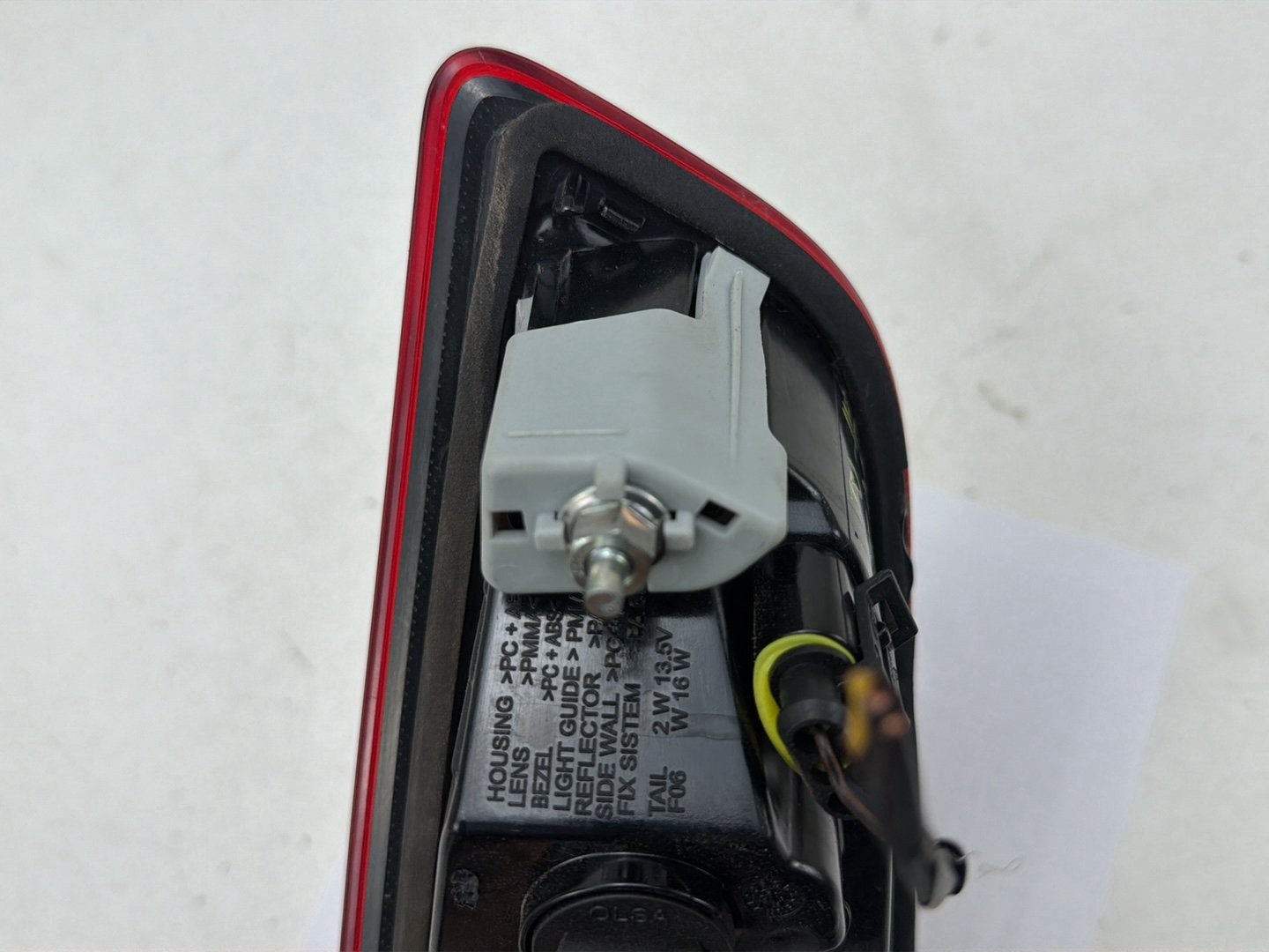 Maserati Ghibli 2014-2017 Right Inner Tail light P/N 03552000
