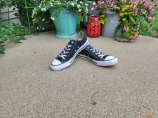 Size 7 - Converse Chuck Taylor All Star Leather Ox Black