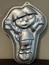 WILTON DORA THE EXPLORER ALUMINUM CAKE PAN 2003 2105-6300 Birthday Baking Mold