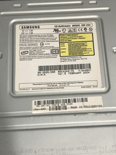 2 Toshiba Samsung SW-252 52X CD-Rewritable Internal 5.25 CD-R, CD-ROM, CD-RW - Afbeelding 2 van 2