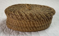 Vintage Pine Needle Basket With Lid, Hand Made, Sewing Basket, Oval