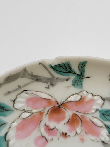 Antigua taza de té y platillo de cerámica pintado a mano flores asiáticas aves como están - Imagen 11 de 21