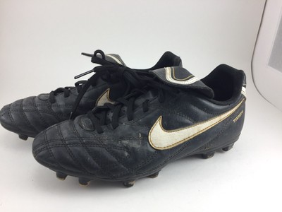 nike tempo soccer boots