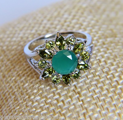 Gorgeous Bling Ring Silver Band with Emerald & Peridot Gemstone Flower Sz 6 or 8