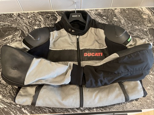 Vintage Y2K Ducati Dainese Leather And Mesh Motorcycle Jacket 56 Hyper - Picture 3 of 17