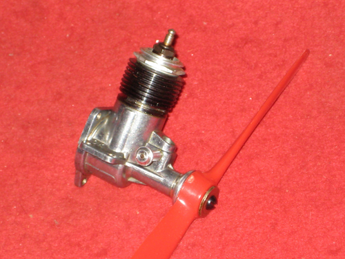 NEW? VINTAGE OK CUB 074 C/L FF GLOW MODEL AIRPLANE ENGINE wPROP