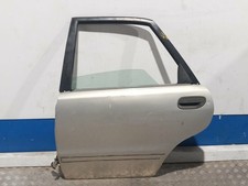 Porte arrière et accessoires Volvo S40