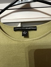 Linda Allard Ellen Tracy Silk Blouse