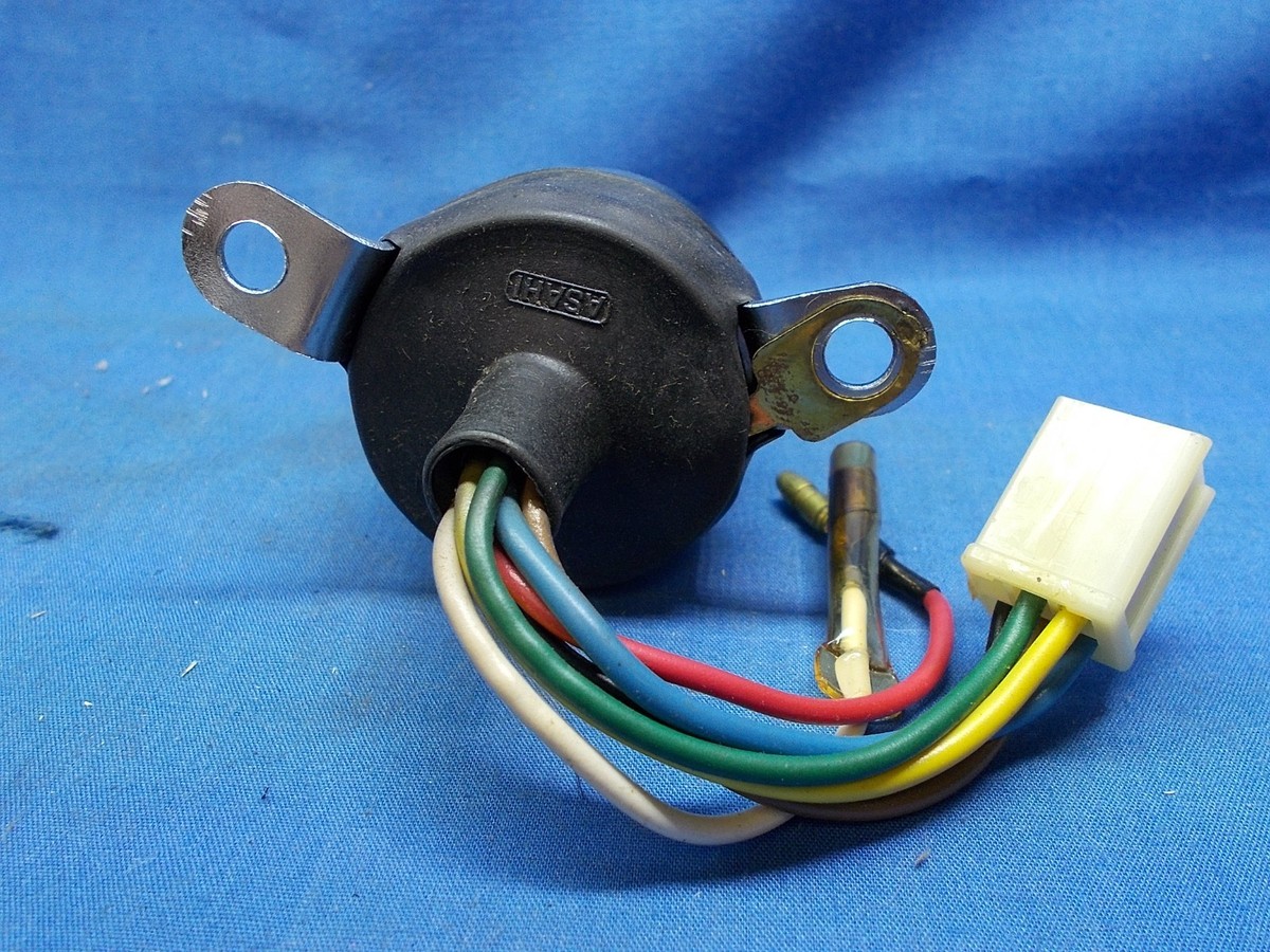 Yamaha 214-82508-20. OEM Main Switch w/Keys. Fits Yamaha DT1 CT1