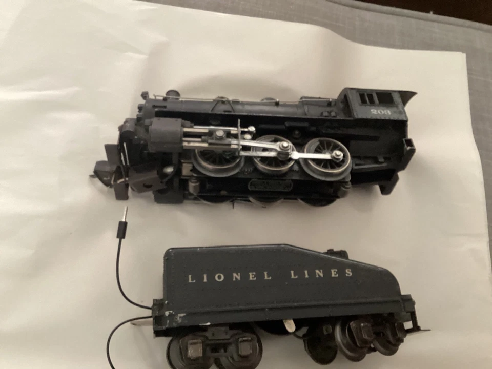Nice Lionel Prewar 203 w/ 2203B Steam Engine & Tender - Completely Serviced 1940 - Image 2 of 4