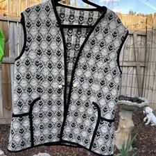 Welsh Virgin Wool Tapestry Waistcoat Vest 1970 Woman’s Size L Vintage