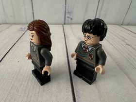 Lego # 4738 ~ Harry Potter Hagrid's Hut w/ Minifigs ~ No Instruction Manual