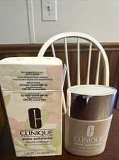 Clinique Acne Solutions Liquid Makeup Shade CN52 Neutral / Old Formula BRAND NEW
