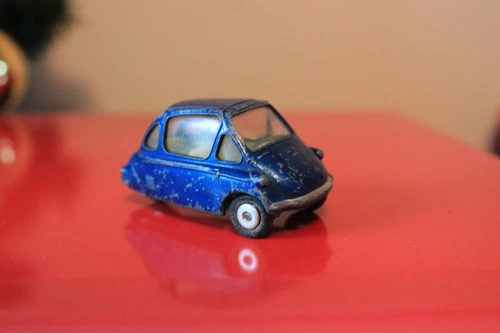 Corgi Toys 2.5” HEINKEL BUBBLE Diecast ECONOMY CAR Vintage BLUE No:233