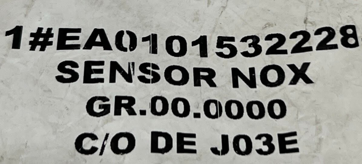 EA0101532228 GENUINE DETROIT DIESEL NOX SENSOR GEN 2.8 INLET OEM 