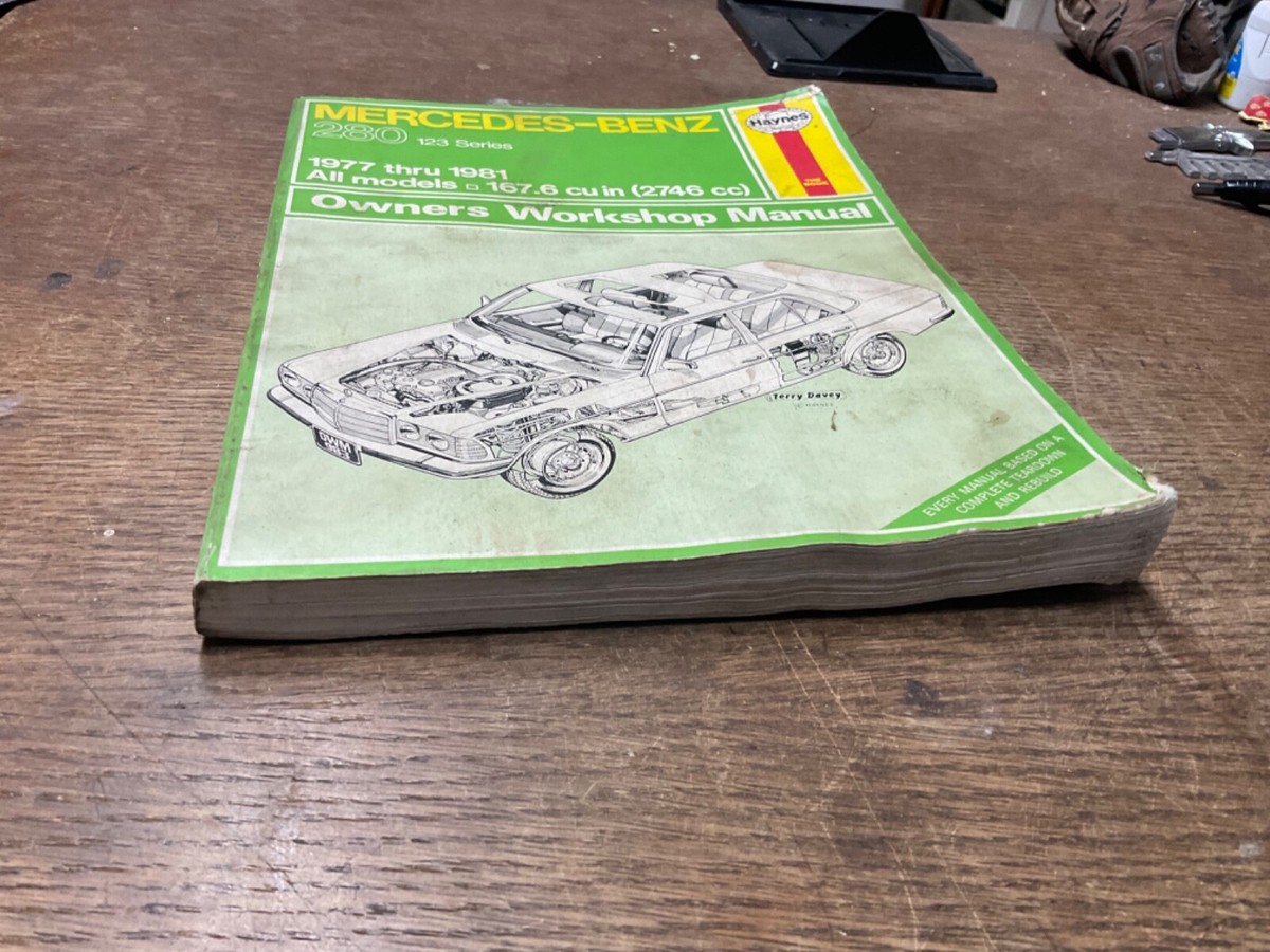 MERCEDES-BENZ 250＆280　Haynes Auto Shop Service Manual Haynes Mercedes Benz 280 123 Series