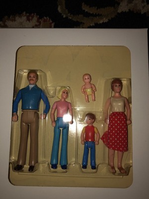 tomy smaller homes dollhouse