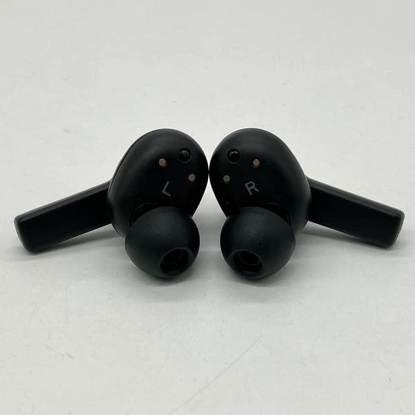 Bang and Olufsen Beoplay EX 法拉利版无线蓝牙耳塞 — 第 4/4 张图片