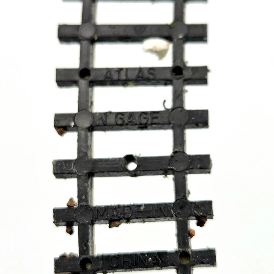 Atlas N Gauge 2520 11" Radius Curve Track Sections Code 80 Lot of 15 Austria - Image 3 of 4