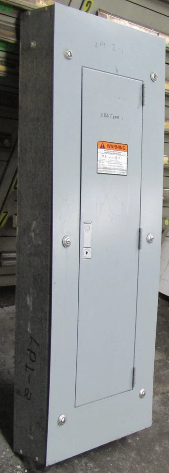 😏 GE 150 AMP MAIN BREAKER BOLT-ON PANELBOARD 208/120 VAC 3∅ 4W 30 CIRCUIT - Image 2 of 4