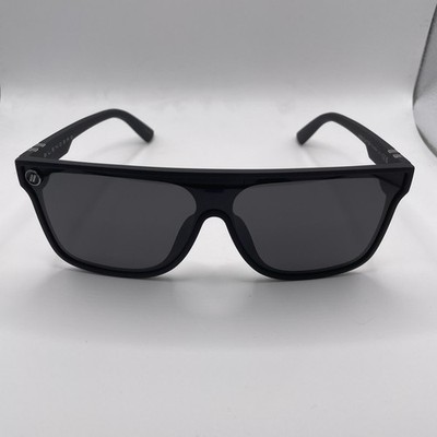 Blenders 'Dark Flatter' Cat.3 Polorized Sunglasses Black NWOT