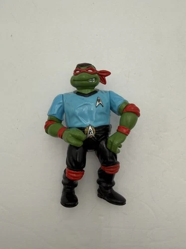 TMNT Star Trek Chief Medical Officer Raphael Figure 1994 Vintage Ninja Turtles