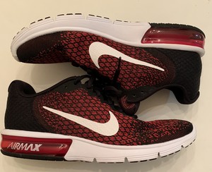 nike air max sequent 2 black and white