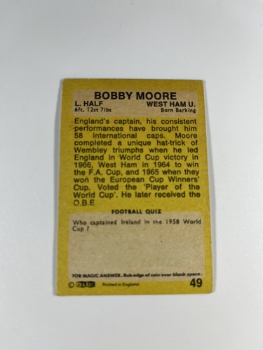 Bobby Moore West Ham United #49 Yellow Back AB&C 1968 - Picture 2 of 6