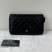 Auth Chanel Classic Black Quilted Lambskin Silver CC Long Zip Around Wallet