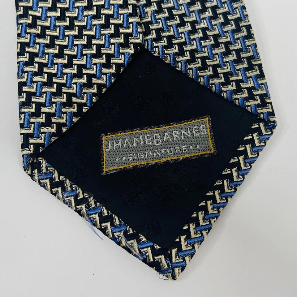 Corbata Jhane Barnes 100 % seda geométrica azul dorado tejida 3 3/4 x 59 1/2 Japón Foto 3 de 3