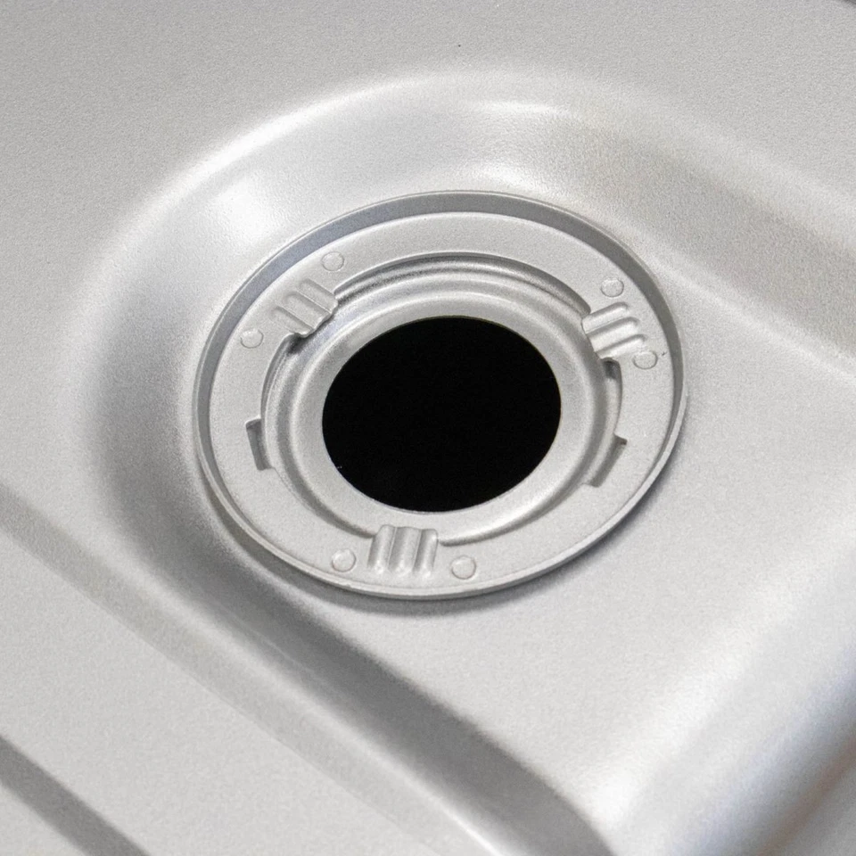 Gas Fuel Tank 18 Gallon For 1967-1968 Chevrolet Camaro Pontiac Firebird Foto 4 de 4