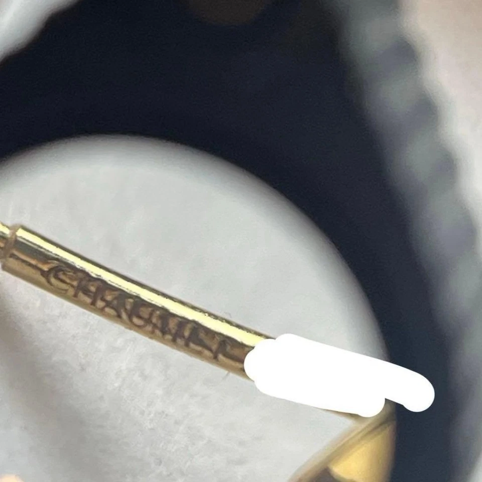 Pendiente ÚNICO Chaumet Bee de Chaumet Oro Amarillo 18k Abeja con Caja de Papel Foto 3 de 4