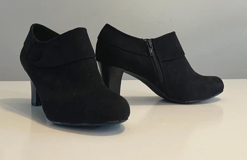 AMELIA GRACE WOMEN'S SIZE 10 BLACK STYLISH CAREER/FASHION ANKLE ZIP BOOTS