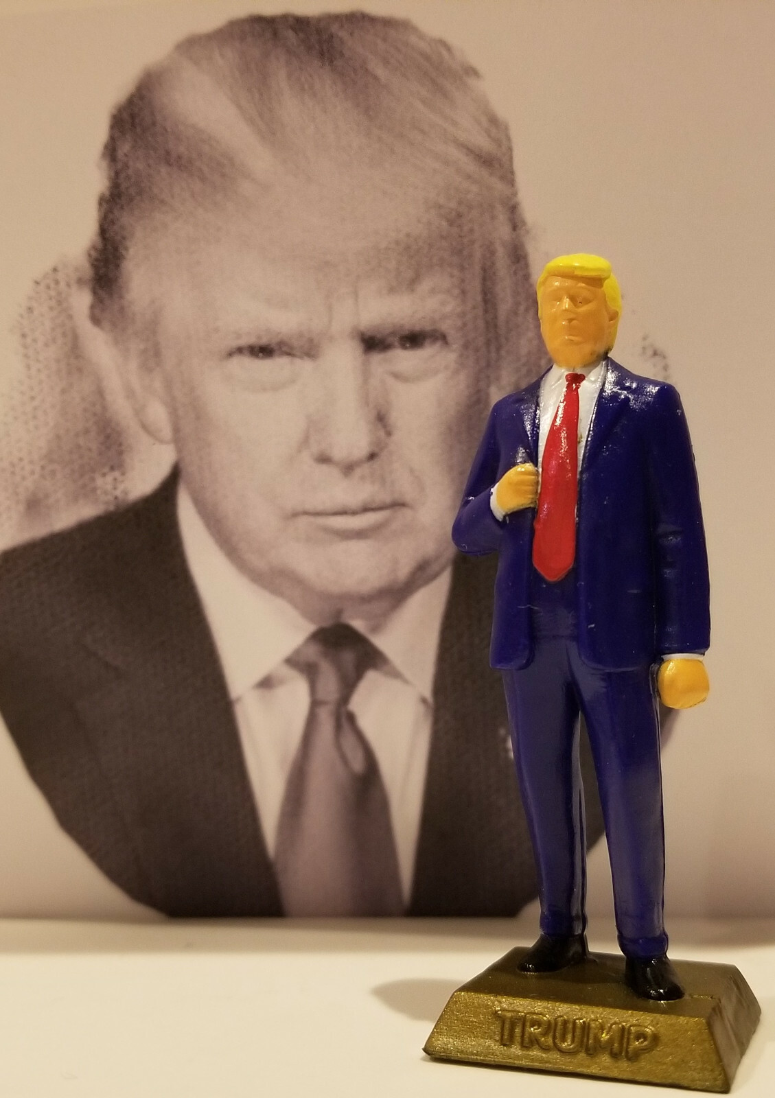 DONALD TRUMP FIGURINE - ADD TO YOUR MARX COLLECTION