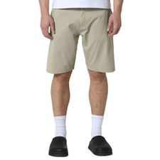 Image of 883 POLICE TYWYN CHINO SHORTS BEIGE
