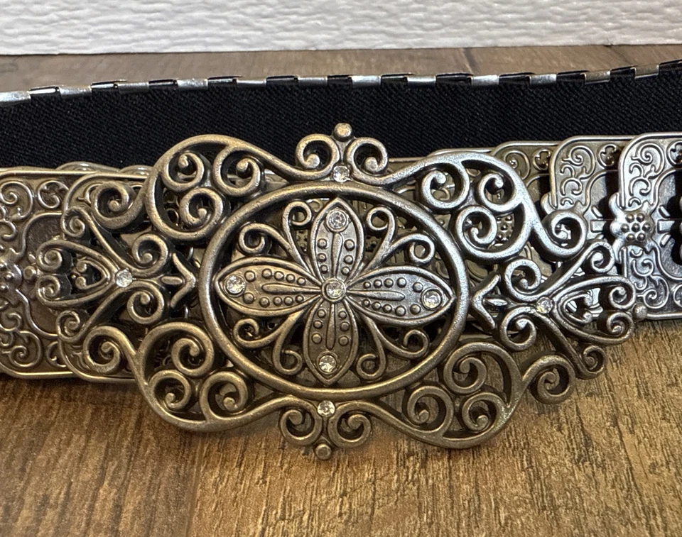 VTG Silver Gun Metal Filigree Belt 80’s Elasticized Jeweled Floral Buckle 40” - Image 2 of 4
