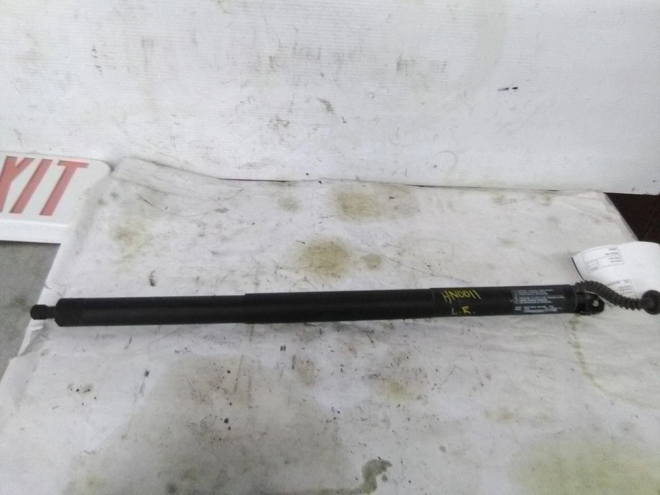 Lincoln MKC 2019 conductor izquierdo puntal de cierre de apertura eléctrica Foto 3 de 4