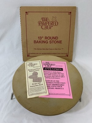 THE PAMPERED CHEF 13'' Round Baking Stone in Box w/Cooling Rack & Manual - PIZZA!