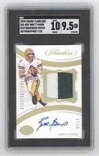BRETT FAVRE 2020 FLAWLESS DISTINGUISHED PATCH AUTO GOLD  /10 SGC 9.5/10 Q1887