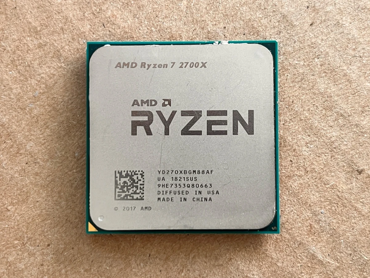 8-ядерный компьютерный процессор AMD Ryzen 7 2700X - огромный