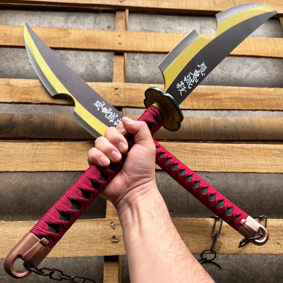 Demon Slayer2PC Blades: Kimetsu No Yaiba Proplica Tengen Uzui's
