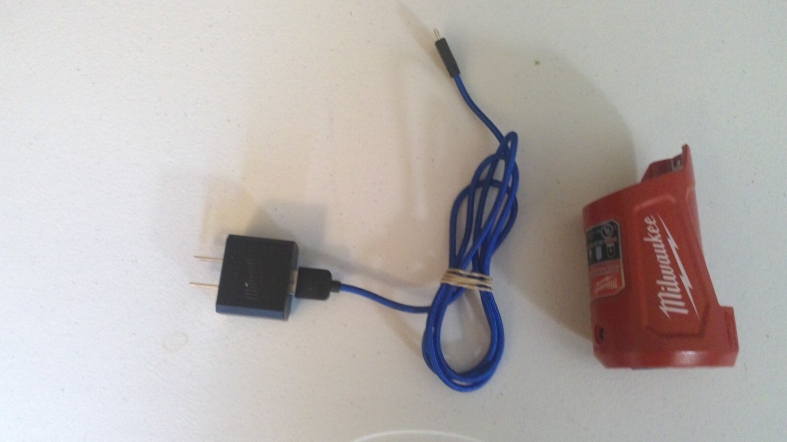 Milwaukee 48-59-1211 M12 12V Top-Off Power Supply and Charger and,Wire connector