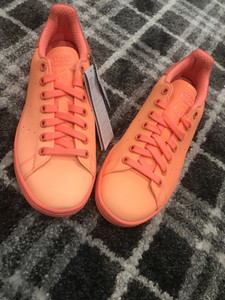 stan smith peach