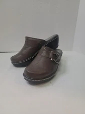 Womens Bare Trap Quashed Clog Slide Shoe Size 6M brownish grey