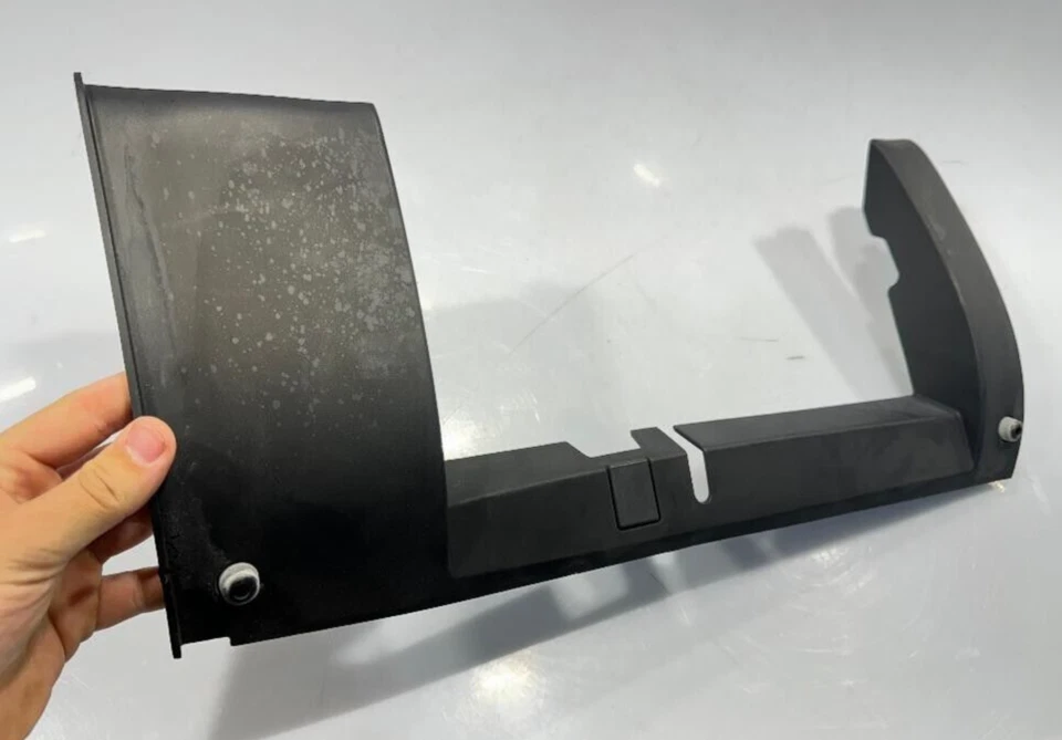 GUANTERA DELANTERA DERECHA CHEVY TRAVERSE/GMC ACADIA 2009-2017 PANEL DE AJUSTE GENUINO OEM Foto 2 de 4