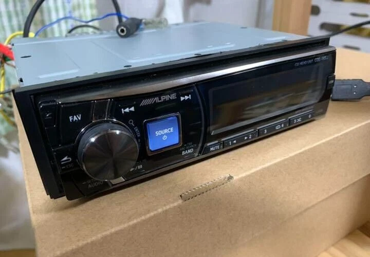 Alpine CDE-145J CD Player Car Stereo Audio Used from Japan