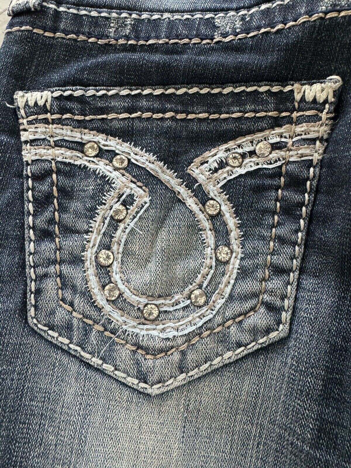 Picture 8 of 12
