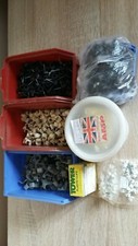White, Yellow & Black Cable Clips With Fixing Nails x 878 comes with Trays