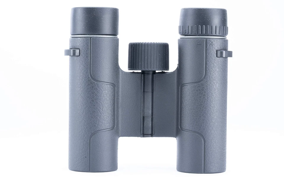 Vanguard Vesta 8x25 Compact Binocular Waterproof/Fogproof - Image 4 of 4